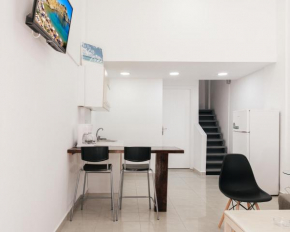 AB City Centre Stylish Studios